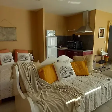 Privatif Apartment Lespignan